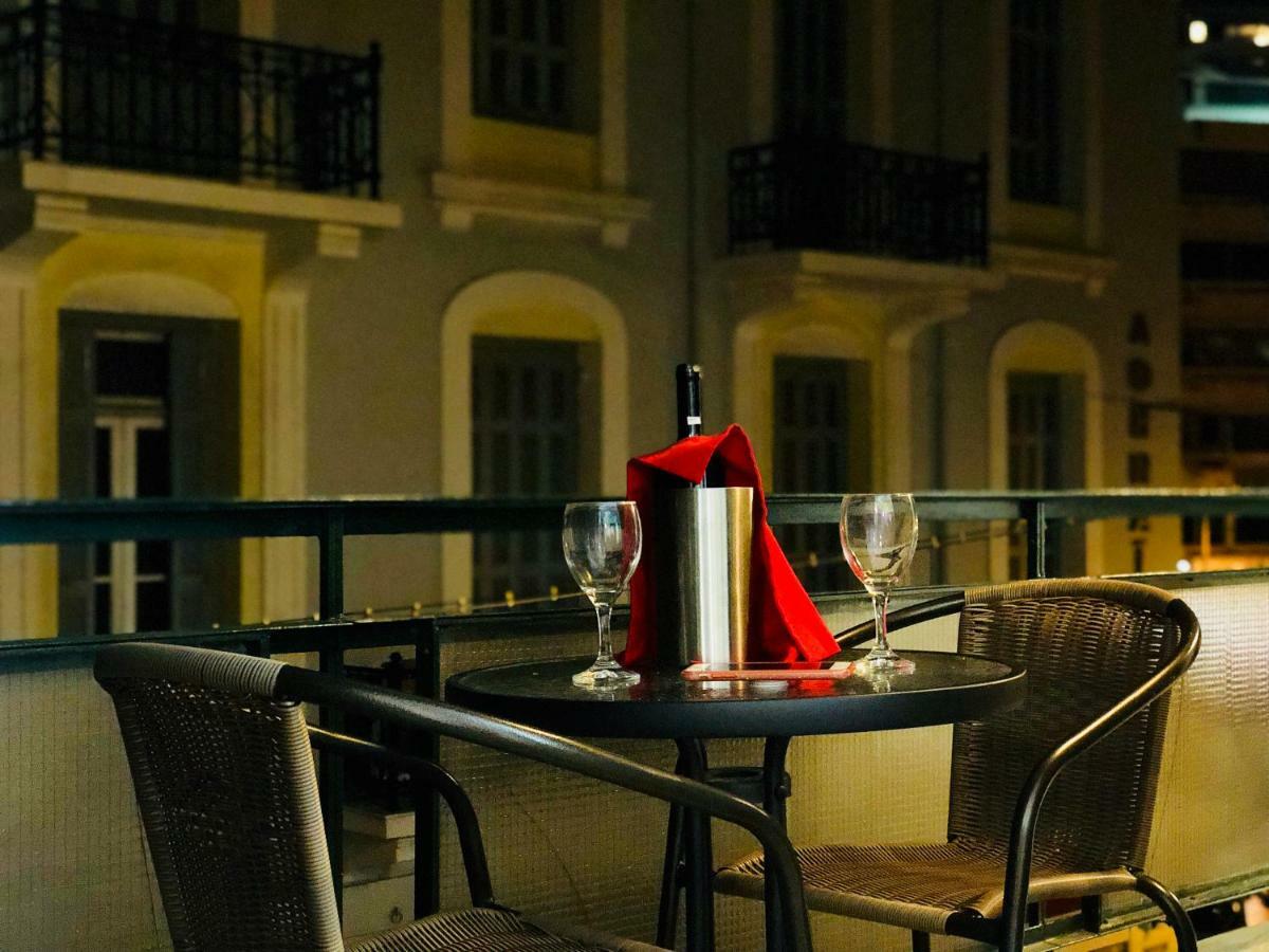 Athenaeum Acropolis Residence 1Min To Museum Bagian luar foto