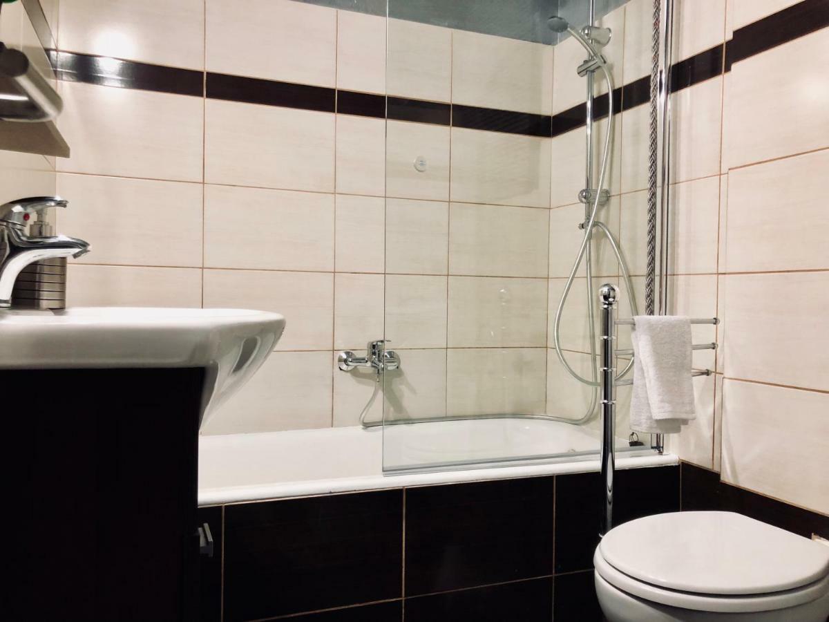 Athenaeum Acropolis Residence 1Min To Museum Bagian luar foto